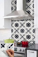 YAPIŞKANLI FOLYO- ZEMİN, BANYO, MUTFAK KAPLAMA